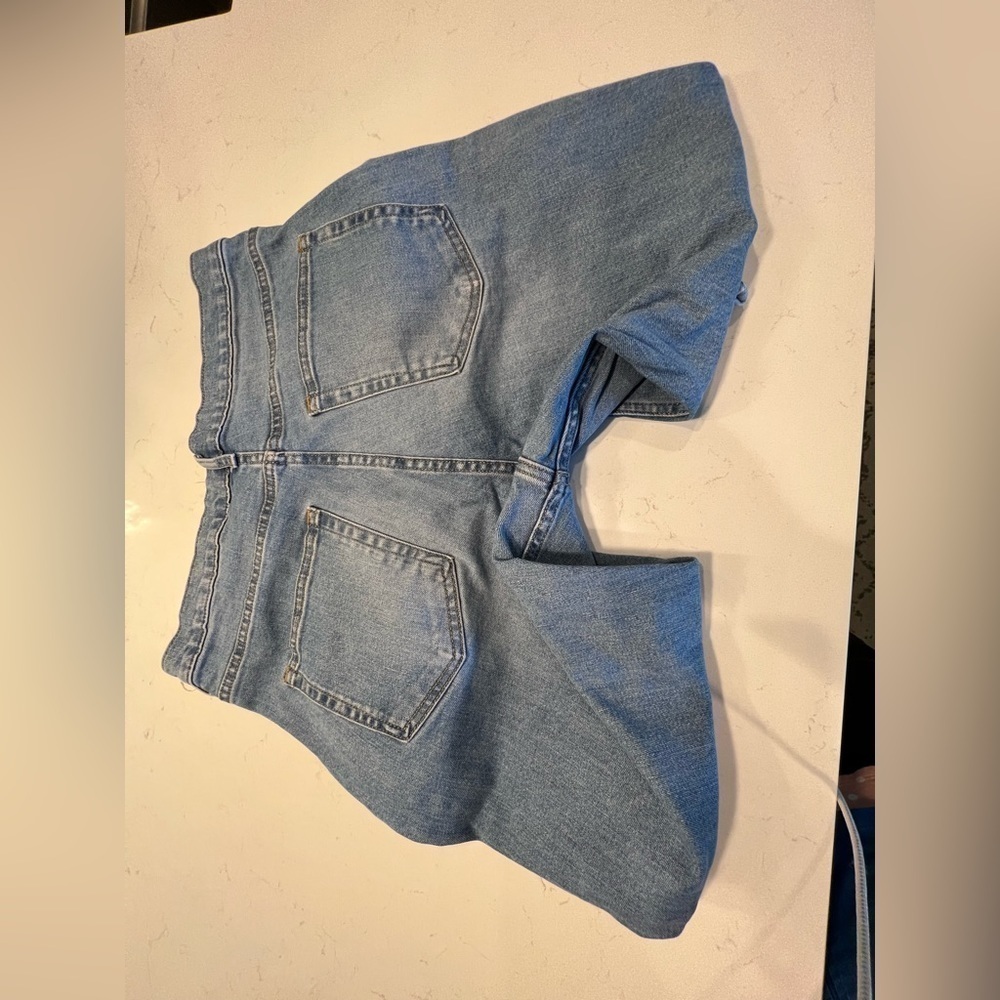 Everlane Regular Jeans - Picture 5 of 10